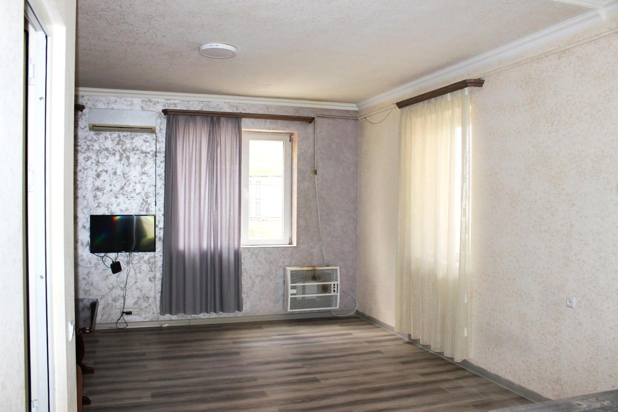 Holiday Home On Aygestan 11 Ереван Стая снимка