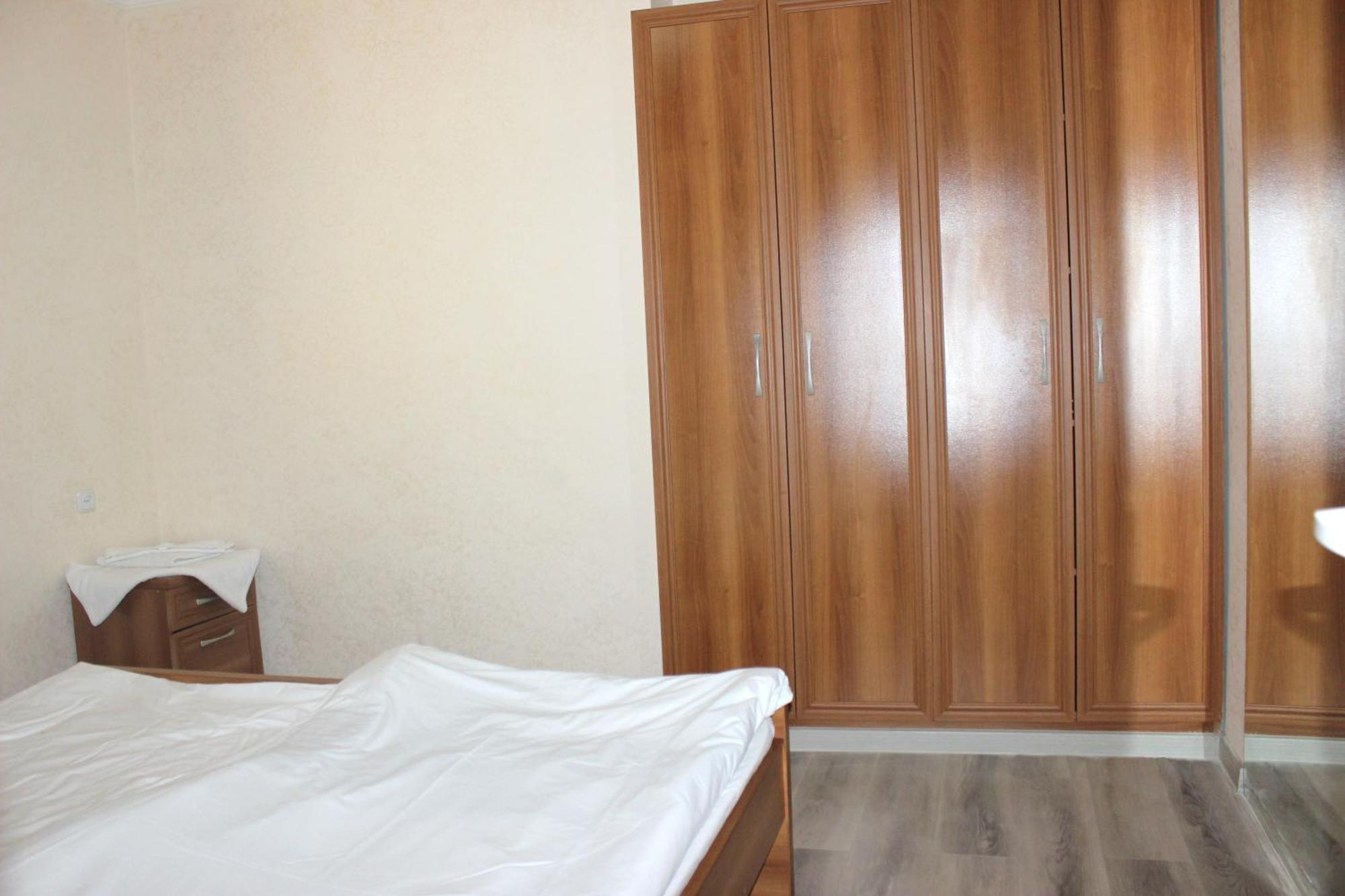 Holiday Home On Aygestan 11 Ереван Стая снимка