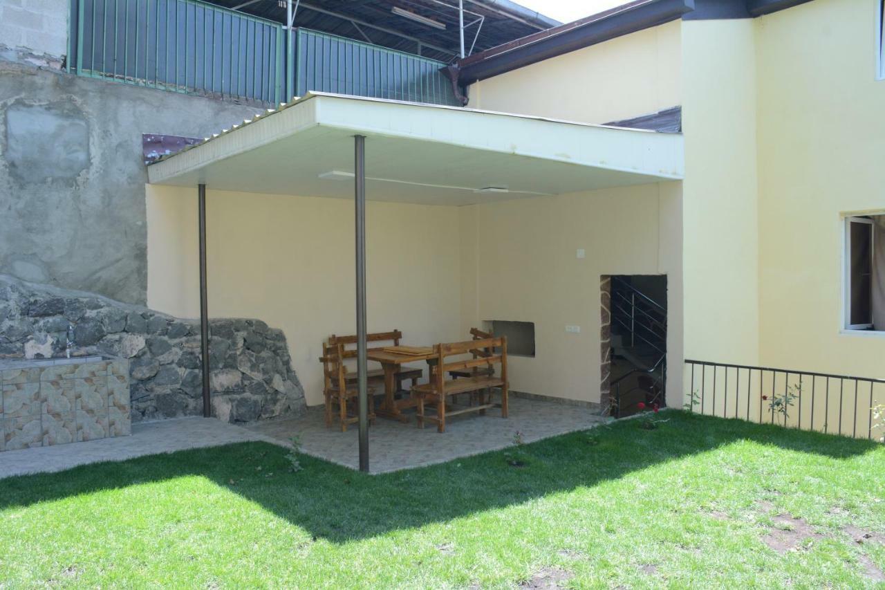 Holiday Home On Aygestan 11 Ереван Екстериор снимка